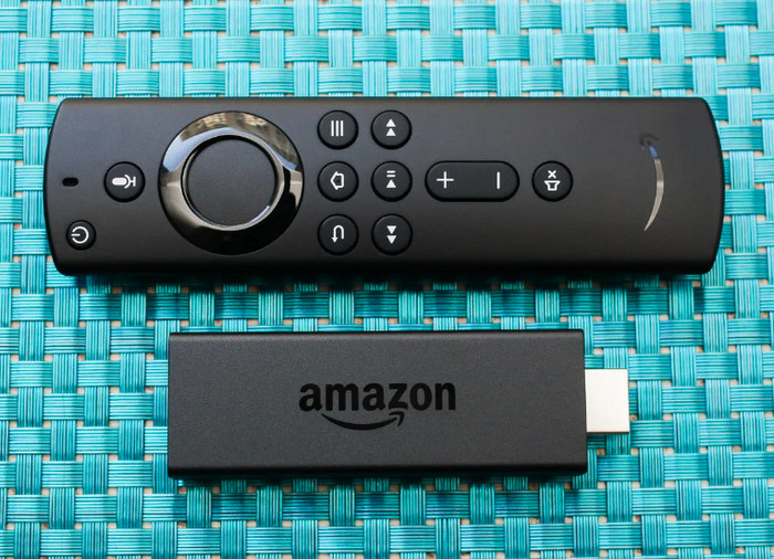 Fire TV Stick を利用して Netflix をテレビで見る